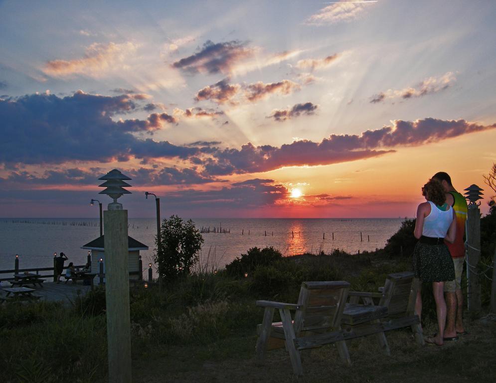 Sunset Beach Resort Cape Charles Exteriör bild