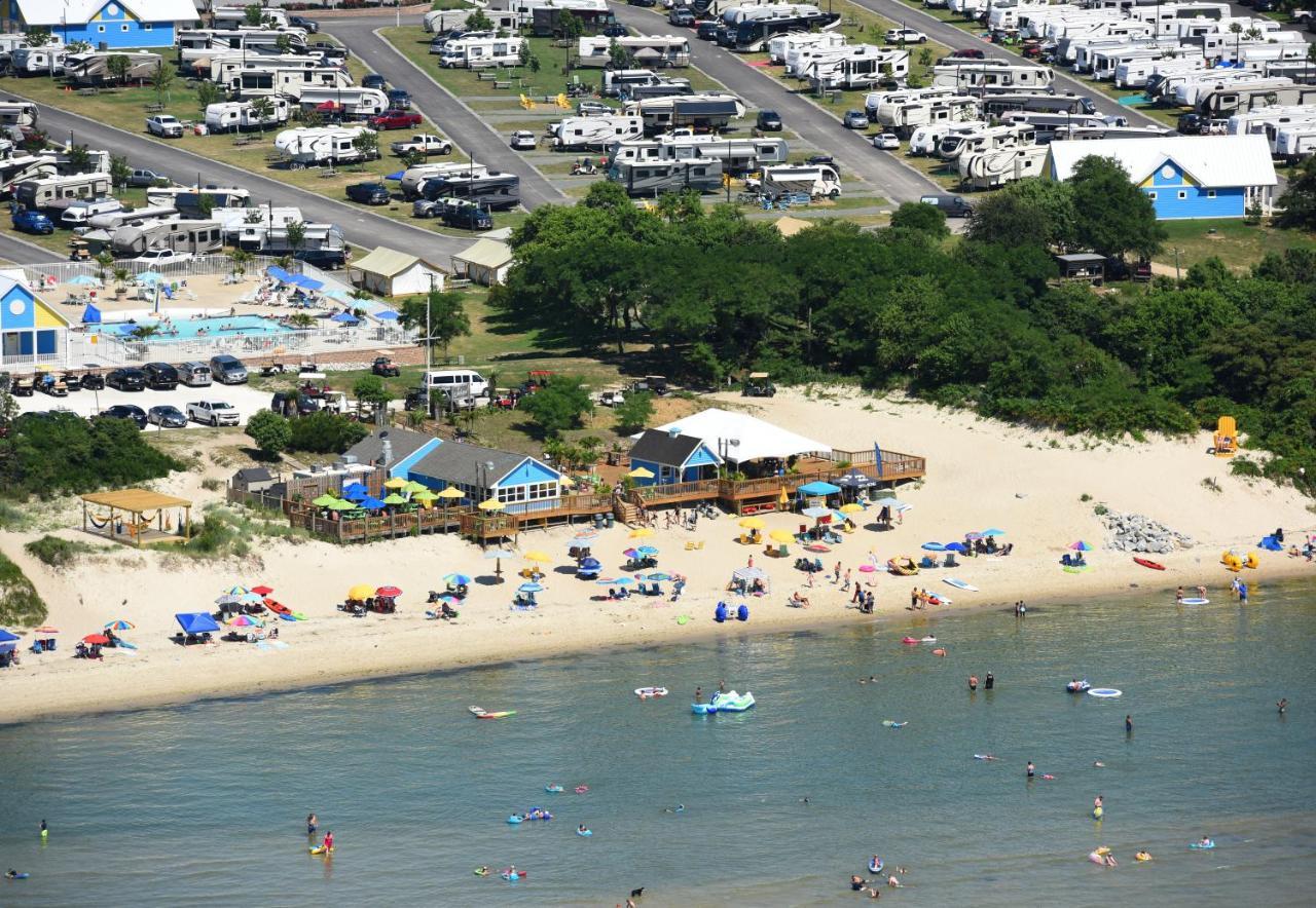 Sunset Beach Resort Cape Charles Exteriör bild
